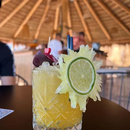 אכסניה Domi Drymades דרמי