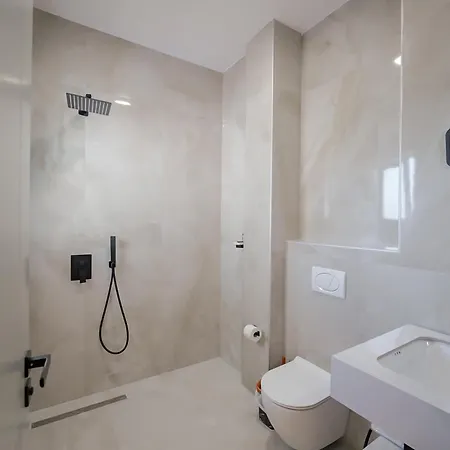 Domi Valley بيت خشبي