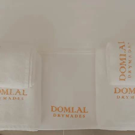 Domi Drymades *