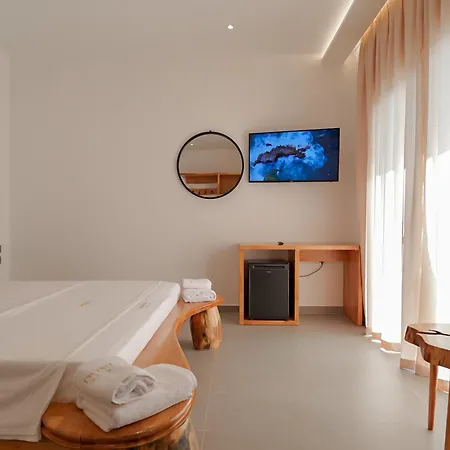 Domi Drymades דרמי