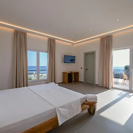 Domi Valley Lodge Dhërmi