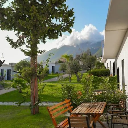 Lodge Domi Valley Dhërmi