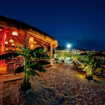 Domi Drymades Lodge Dhërmi