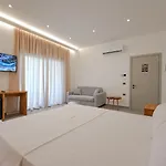 Domi Drymades 롯지 Dhërmi