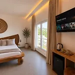 Domi Drymades Lodge Dhërmi