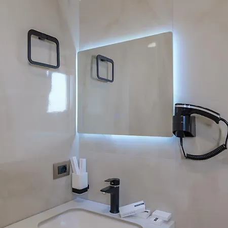 Domi Drymades * Dhërmi