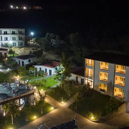 Jaktstuga Domi Valley Dhërmi