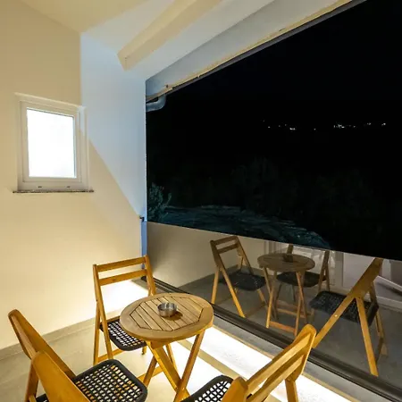 Lodge Domi Valley Dhërmi