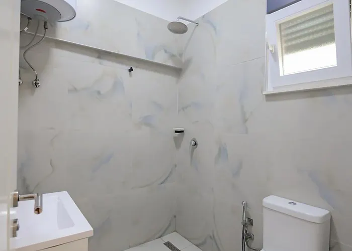 Деревянный коттедж Domi Drymades