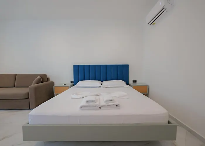 Domi Drymades Деревянный коттедж *