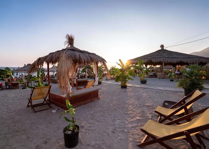 Деревянный коттедж Domi Drymades