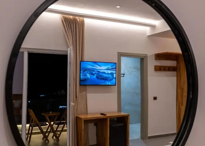 Domi Drymades Деревянный коттедж