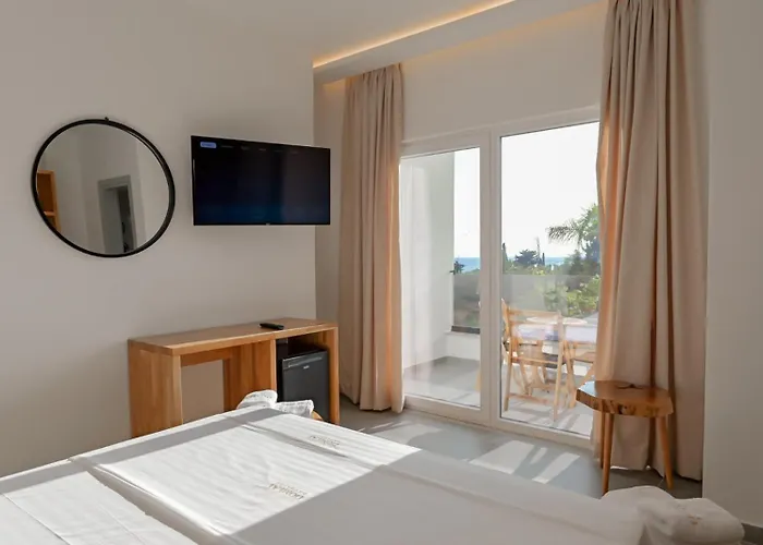 Domi Drymades Деревянный коттедж